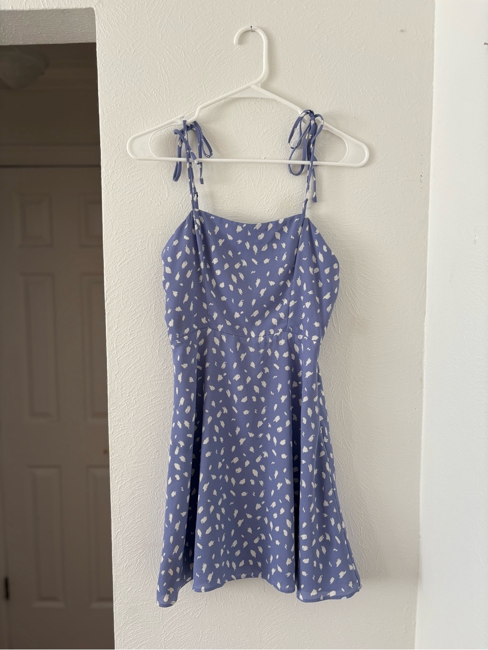Lola Grace Tie-Shoulder Lilac Mini Dress